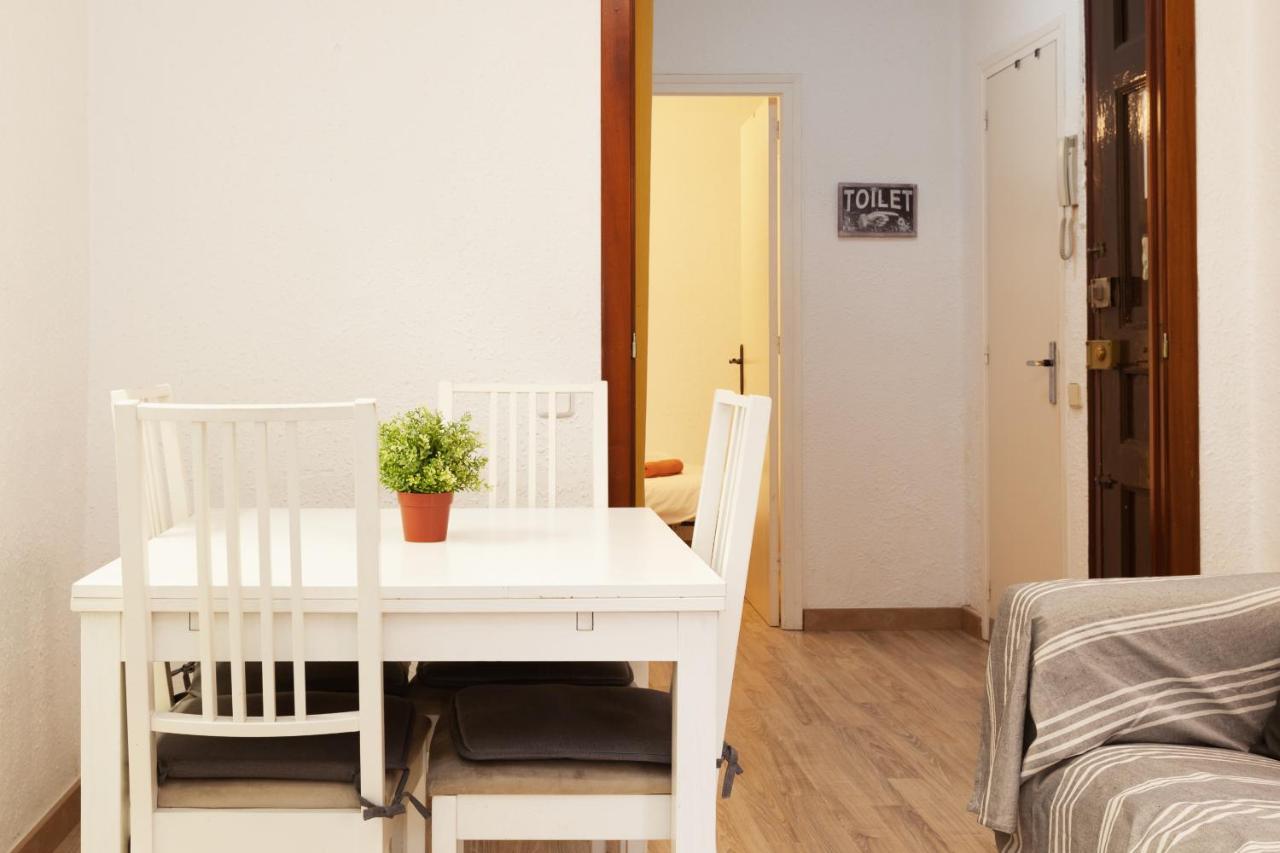 Barnapartments Monumental บาร์เซโลนา ภายนอก รูปภาพ